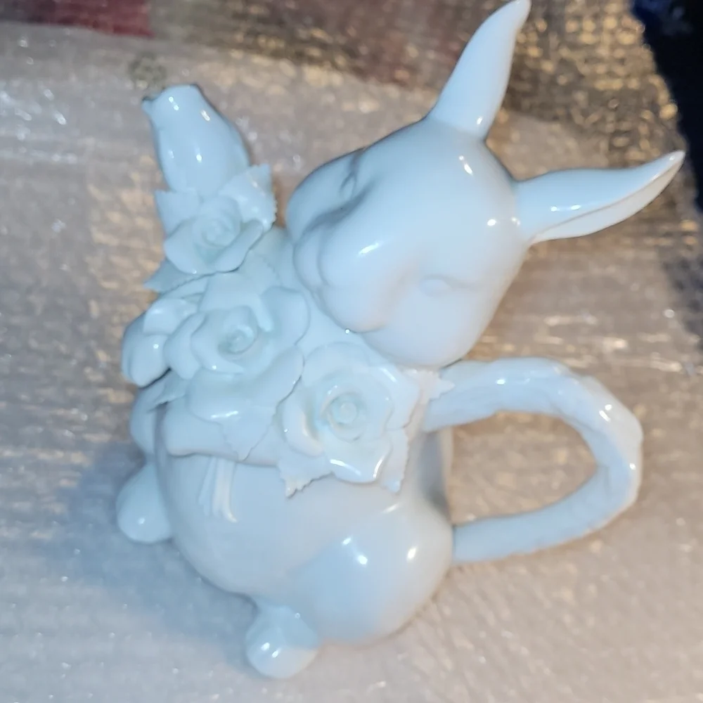 Bunny Rabbit and Rose's Teapot 🫖